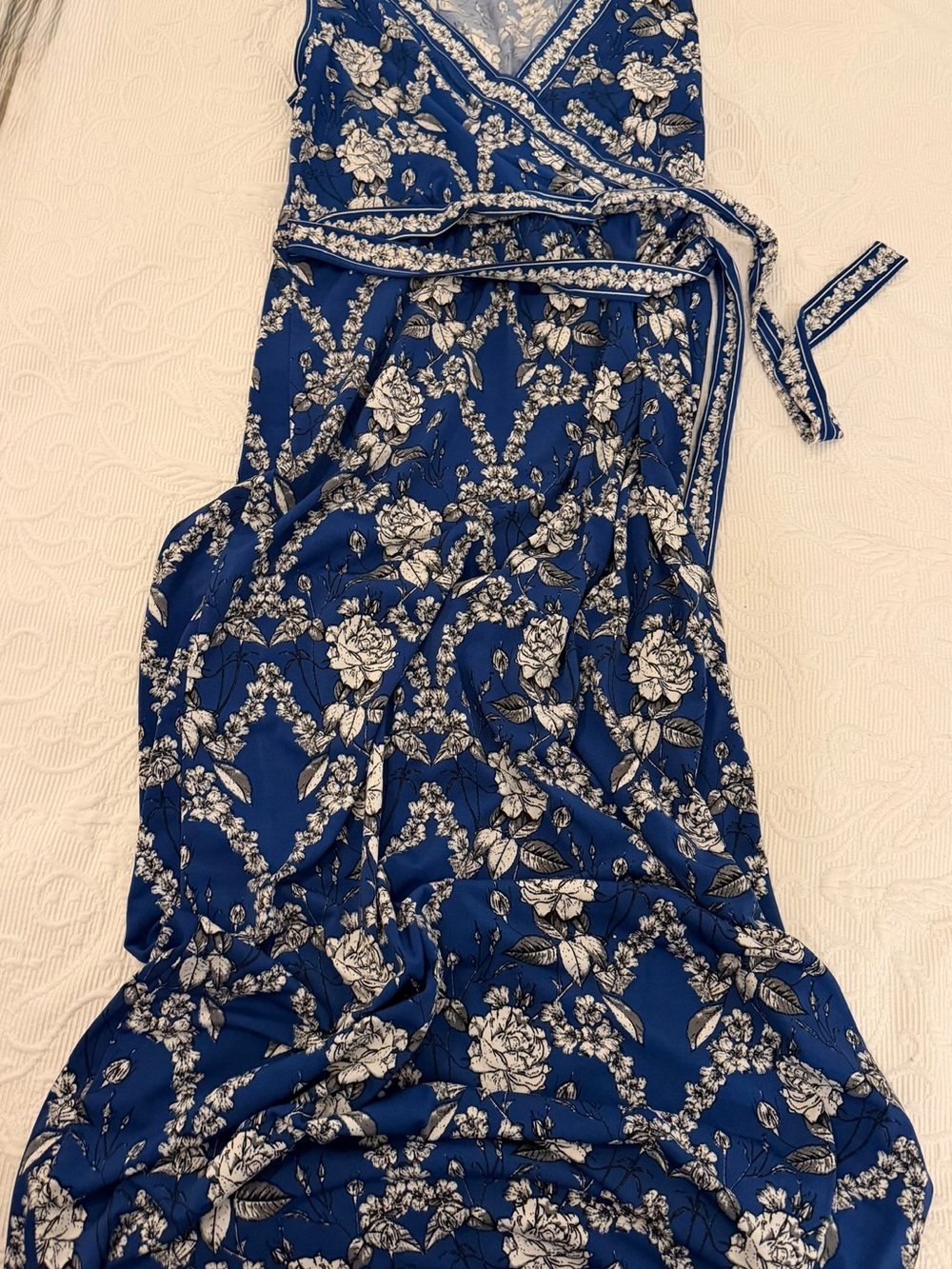 Max Studio Blue Floral Faux Wrap Maxi Dress Medium | Sleeveless Boho